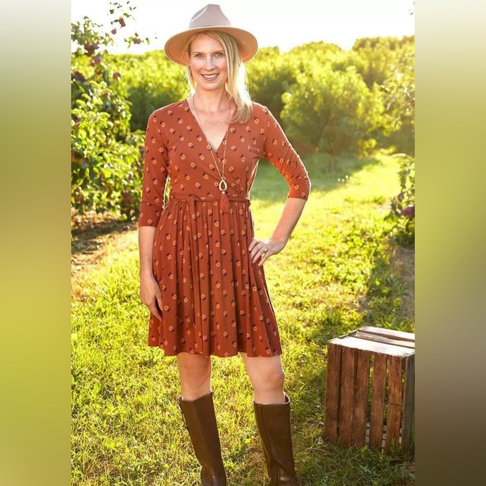 Matilda Jane Size XS Isn’t  It Lovely Dress Wonderment Brown Floral